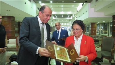 نادي قضاة مصر يُكرم الدكتورة عبلة الألفي نائب وزير الصحة 