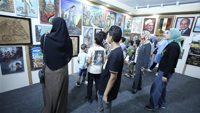 بـ 20 لوحة فنية.. جناح الأزهر بمعرض الإسكندرية للكتاب يرصد جرائم الكيان المحتل