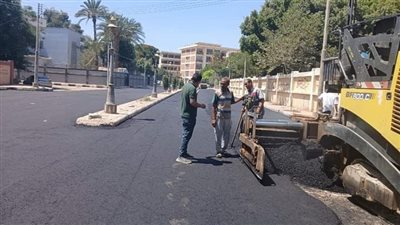 بدء أعمال رصف منطقة إيديال وتفرعاتها بمدينة ناصر بسوهاج