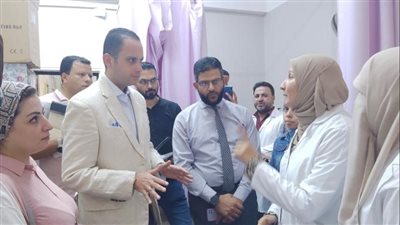 نائب وزير الصحة يتفقد مستشفى قويسنا العام للوقوف على مشاكل المواطنين