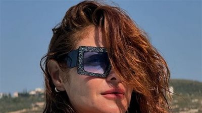 تاتو هيدي كرم يشعل مواقع التواصل 