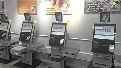 العالم يتعافى تدريجياً