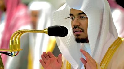 ياسر الدوسري.. خطيب المسجد الحرام أمام شائعة اعتقاله تضامنًا مع غزة 