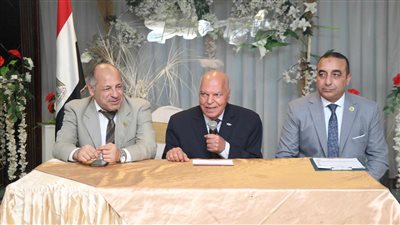نقيب المعلمين يفتتح الدورة 97 لاستراتيجية الأمن القومي بالنقابة العامة