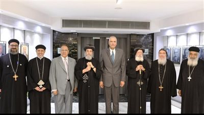 محافظ أسوان يستقبل وفد الأقباط الأرثوذكس لتقديم التهنئة بمناسبة توليه المنصب