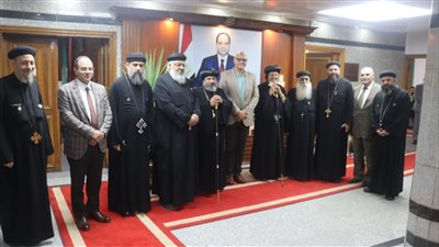 محافظ القليوبية يستقبل مطران شبرا الخيمة وانبا شبين القناطر 