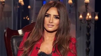 زينة تكشف سبب تواجد ابنها في منزل محمد رمضان 