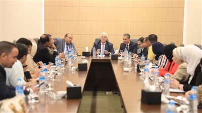 وزير التعليم العالي: تقديم الجامعات الأهلية والخاصة مباشرة