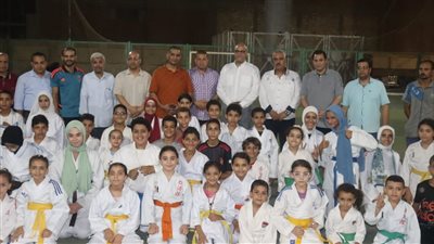 محافظ القليوبية يتفقد مركز شباب سنديون ويهنئ منتخب المحافظة بنهائي كأس دوري الجمهورية