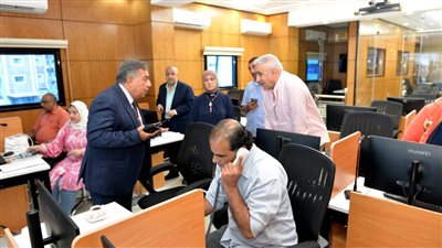  وزيرة التنمية المحلية تطمئن على حالة الشاطئ بجمصة 