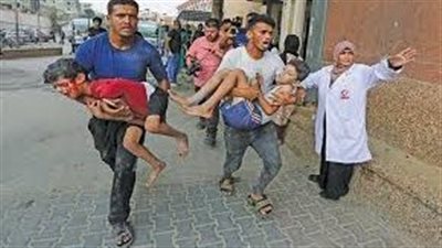 مصادر طبية: 21 شهيدًا نقلوا إلى مجمع ناصر في خان يونس 