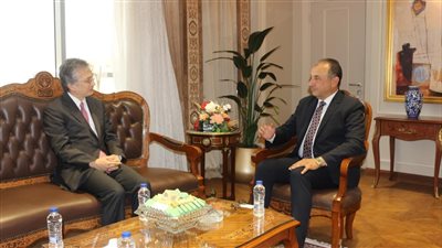 وزير قطاع الأعمال يستقبل سفير اليابان بالقاهرة لبحث تعزيز التعاون الاقتصادي 