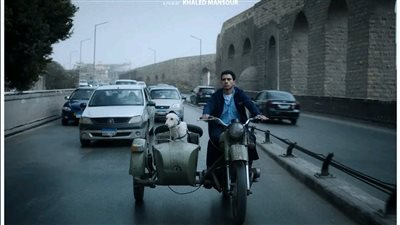 بعد اختياره بمهرجان فينيسيا.. مؤلف «البحث عن منفذ لخروج السيد رامبو»: فخورين بوجودنا عالميا 