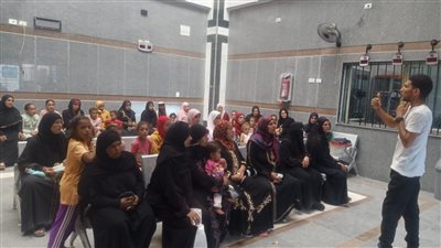 الكشف الطبي لـ 704 مواطن في قافلة طبية بالحاج سلام بفرشوط