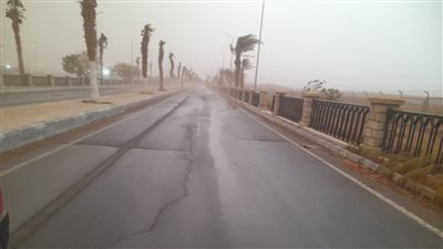 محافظ أسوان يتابع تداعيات سوء الأحوال الجوية بمدينة أبو سمبل السياحية 