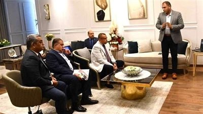 محافظ جنوب سيناء يناقش الموازنة العامة والموقف المالي للمحافظة