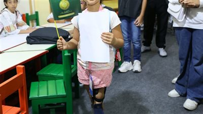 الطفلة حور تتحدى إعاقتها وتشارك في الاحتفال بثورة 23 يوليو بجناح الأزهر بمكتبة الإسكندرية 