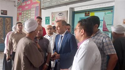 وكيل صحة البحيرة يتفقد مستشفى الرحمانية للاطمئنان على سير العمل 