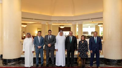 تعاون مصري إماراتي للتنقيب عن البترول وزيادة الإنتاجية بالذكاء الاصطناعي 