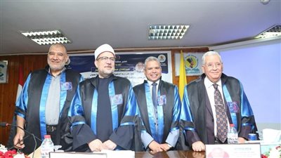 تلميذ النابغة.. عبد الفتاح النجار يحصل على دكتوراه بمرتبة الشرف الأولى بدار العلوم المنيا