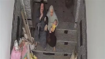 التحفظ على الزوجة المتهمة بالتعدي على حماتها بالشرقية| تفاصيل 