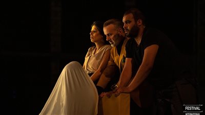 البخارة تناقش أزمة التلوث في مهرجان الحمامات الدولي 