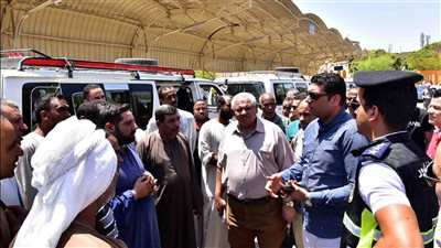 لجان للمرور على المواقف العمومية بالأقصر للالتزام بتطبيق التعريفة الجديدة 