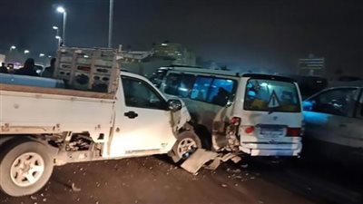 إصابة 13 شخصًا فى حادث سير بين سيارتين بالشرقية