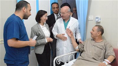 محافظ البحيرة تنظم جولة مفاجئة على مستشفى الدلنجات المركزي