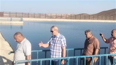 رئيس مدينة سفاجا يتابع الأعمال بمحطة معالجة الصرف الصحي بقرية ام الحويطات