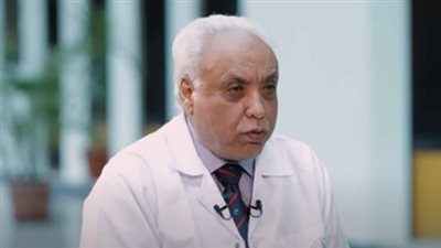 طبيب يكشف شروط إجراء عمليات زراعة كبد من موتى لأحياء في مصر (فيديو)