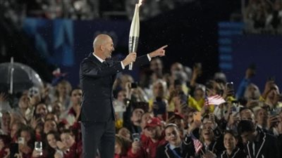 أولمبياد 2024 .. الشعلة الأولمبية تنهي رحلتها على طول نهر السين 