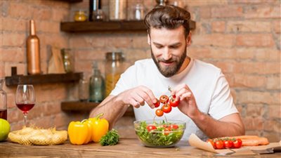 مفاجأة.. أكل الطماطم مشوية 3-4 مرات أسبوعيًا يحمي الرجال من مرض قاتل