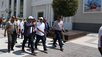 مدبولي يتابع موقف تنفيذ وتشغيل المنشآت بالمدينة التراثية في العلمين