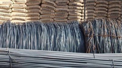سعر طن حديد التسليح صباح اليوم السبت لدى تاجر الجملة والمستهلك