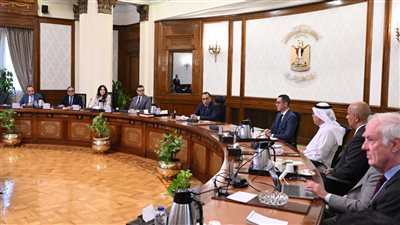 مدبولي يستعرض مقترح إدارة مركز القاهرة الدولي المالي بالعاصمة الإدارية الجديدة
