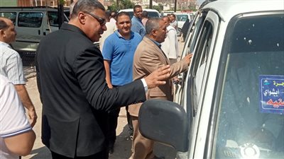 حملات مكثفة على السيرفيس والتاكسي ومواقف سيارات الأجرة بالفيوم