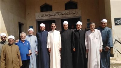 وزير الأوقاف يمنح تصريح خطابة لمؤذن حاصل على الدكتوراه بالقليوبية