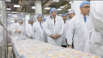 وزير الطيران: الاهتمام بتحسين جودة الخدمات ومعالجة التحديات لضمان أعلى معايير الجودة