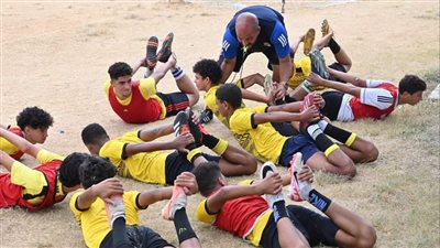 فترة إعداد قوية لفرق ناشئين المقاولون استعدادا للموسم الجديد