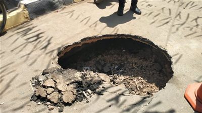 هبوط أرضى بالإسكندرية يتسبب فى ترويج إشاعات لـ