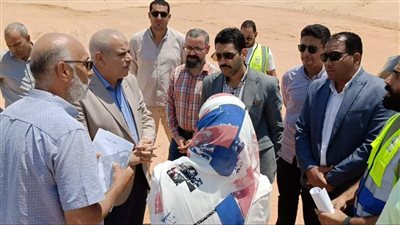 مسئولو الإسكان يتابعون موقف تنفيذ مشروعات المرافق وسكن لكل المصريين بالعبور الجديدة