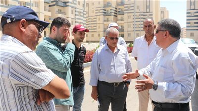 رئيس جهاز السادات يتفقد المشروعات الجاري تنفيذها بقطاعات الطرق والمرافق والإسكان
