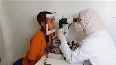 الكشف على 1285 مريض بقافلة طبية بقرية موسى العربى بالدقهلية