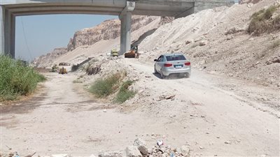 محافظ أسيوط يوجه بتمهيد طريق نزلة المعابدة من محور منفلوط بمركز أبنوب