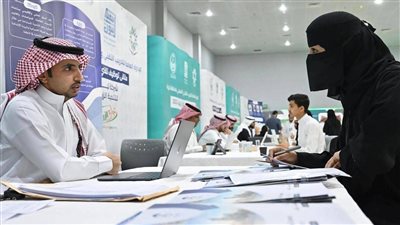 رفع الدعم المالي لملتقيات التوظيف للبلديات والإسكان بـ السعودية بنسبة 50 %