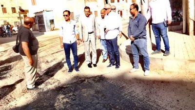 محافظ الأقصر يتفقد المشاريع التنموية وقطاع رصف الطرق