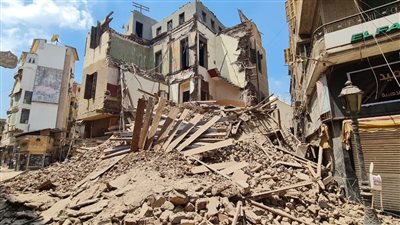  انهيار جزئي لعقار مكون من 3 طوابق بالمنصورة| تفاصيل