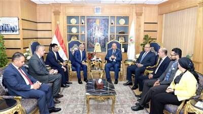 وفد سفارة العراق يزور جامعة المنصورة لبحث التعاون الأكاديمي