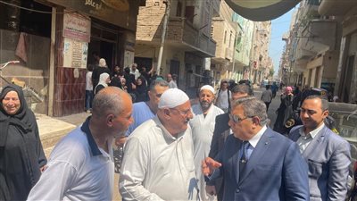  محافظ الدقهلية يتفقد المخابز البلدية بمدينتي دكرنس وبني عبيد 